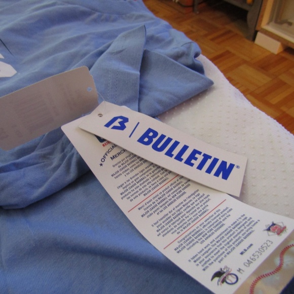 Toronto Blue Jays Light Blue Tee Officially Licensed - Picture 8 of 9